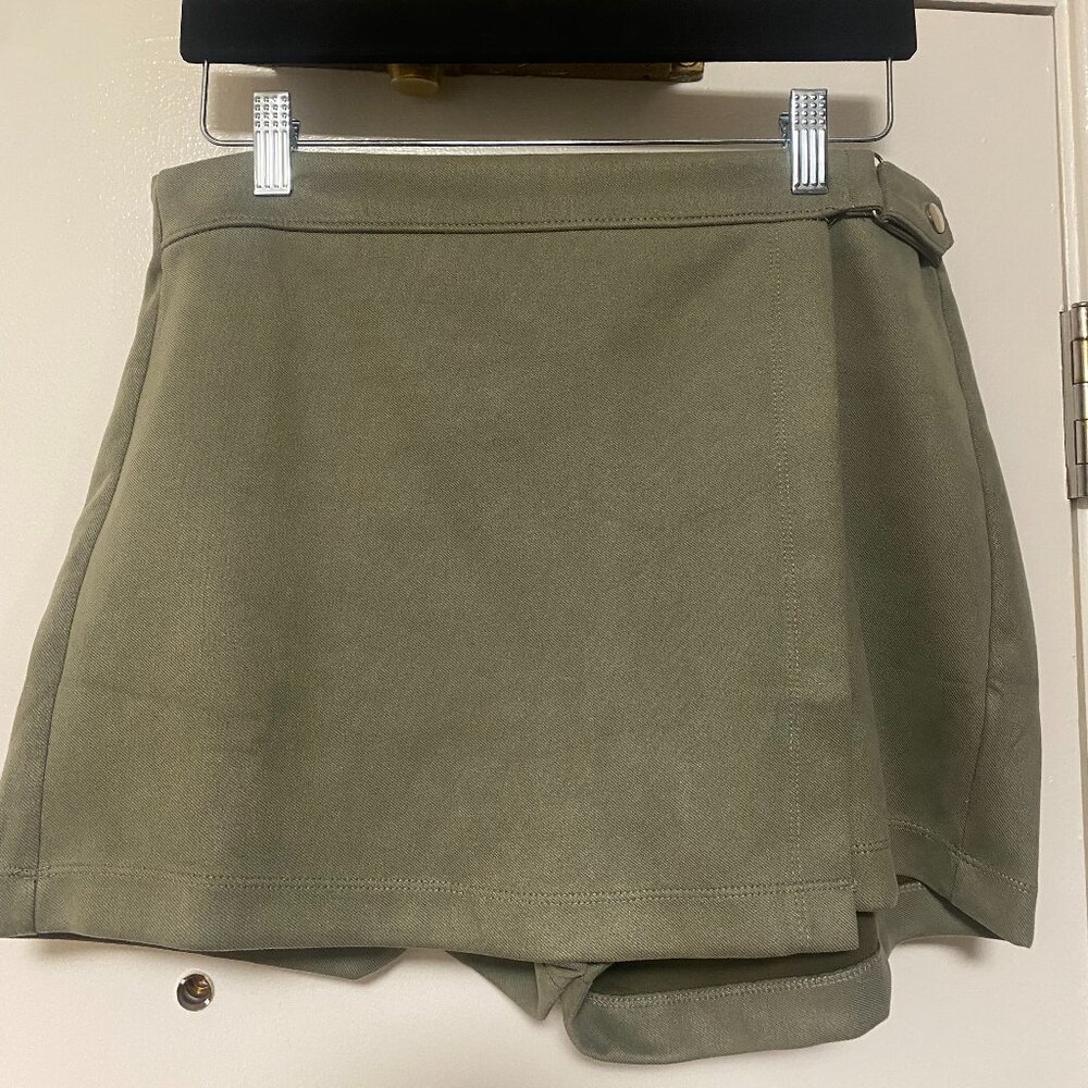 Green Skort